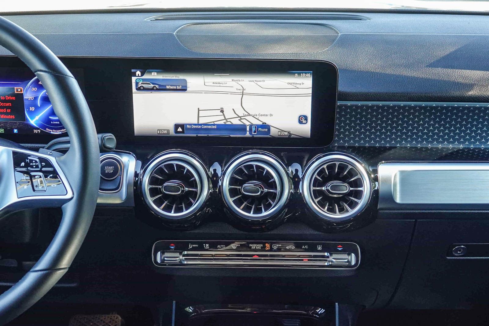 Used 2024 Mercedes-Benz EQB 300 4MATIC image 13