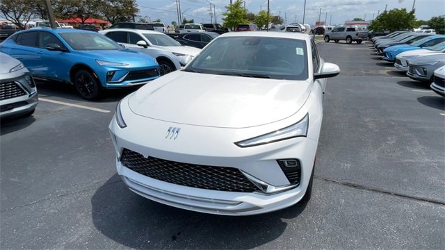 New 2025 Buick Envista Avenir image 5