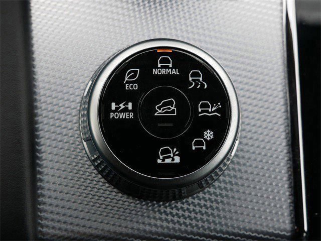 Used 2025 Mitsubishi Outlander SEL image 25