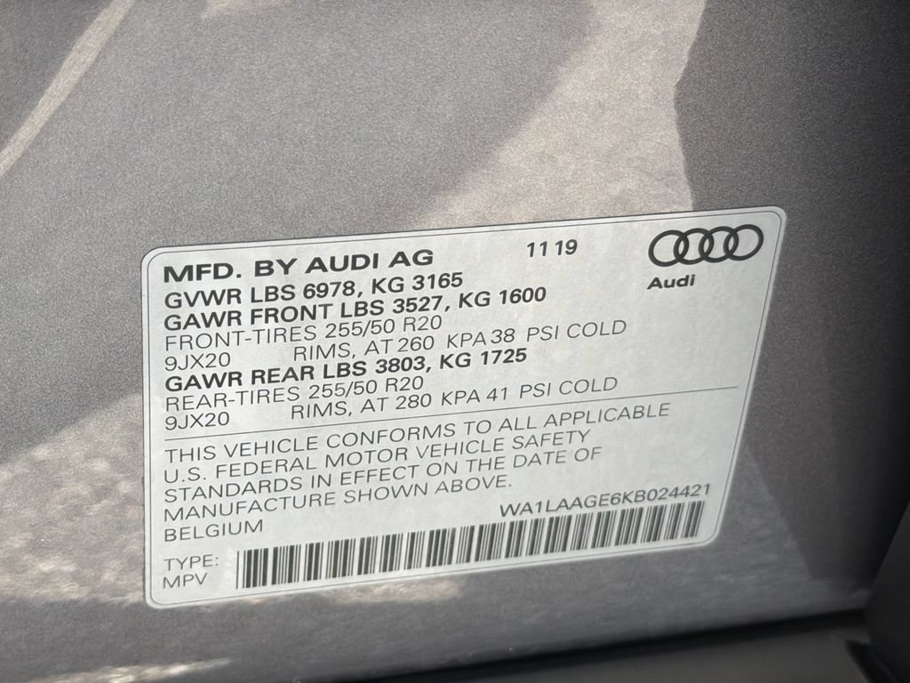 Used 2019 Audi e-tron Premium Plus AWD/4WD image 35