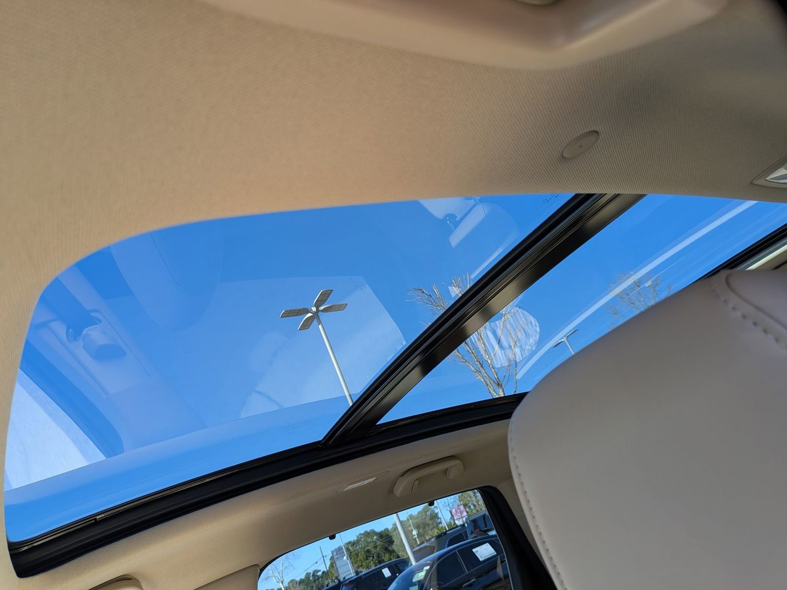 Used 2023 Acura MDX SH-AWD w/ Technology Package image 27