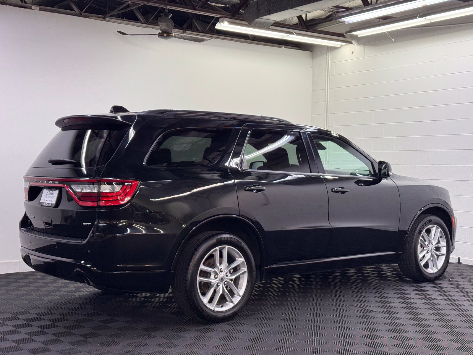 Used 2024 Dodge Durango GT AWD/4WD image 2