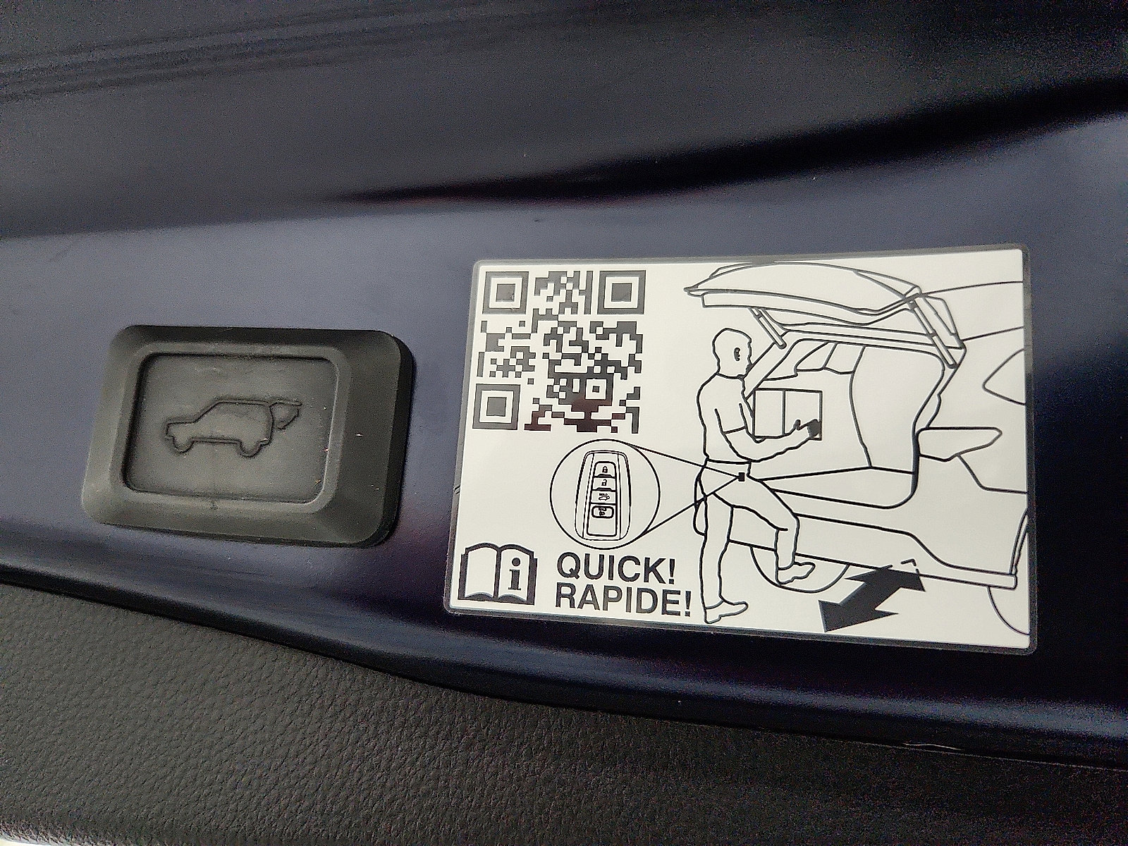 Certified 2021 Toyota RAV4 Limited AWD/4WD image 10