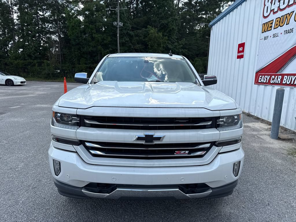 Used 2018 Chevrolet Silverado 1500 LTZ Z71 w/ LTZ Plus Package AWD/4WD video 3