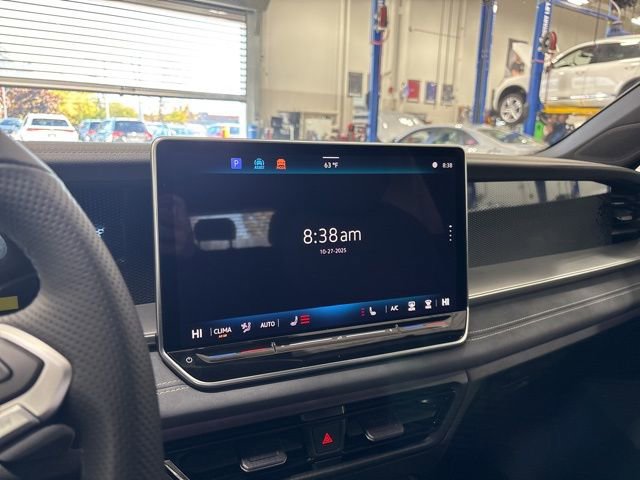 New 2026 Volkswagen Tiguan SE R-Line image 13