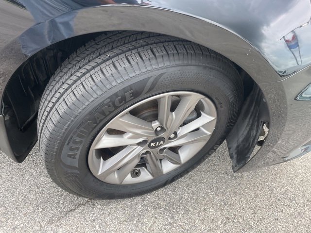 Used 2020 Kia Optima LX image 16