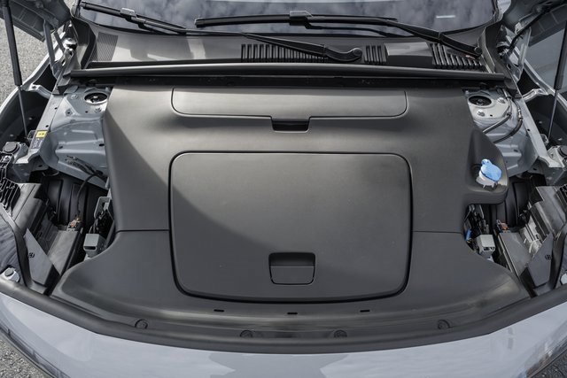 New 2026 Volvo EX30 Cross Country Ultra image 18