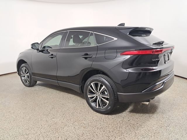 Used 2024 Toyota Venza LE image 7
