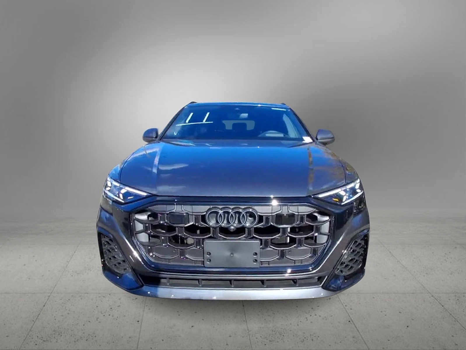 New 2026 Audi Q8 Prestige image 3
