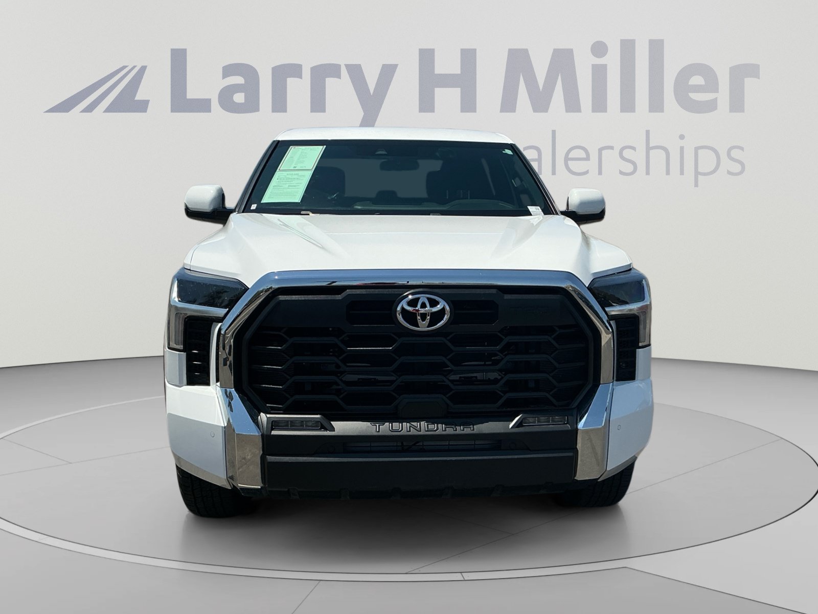Certified 2025 Toyota Tundra SR5 w/ TRD Off-Road Package AWD/4WD image 8