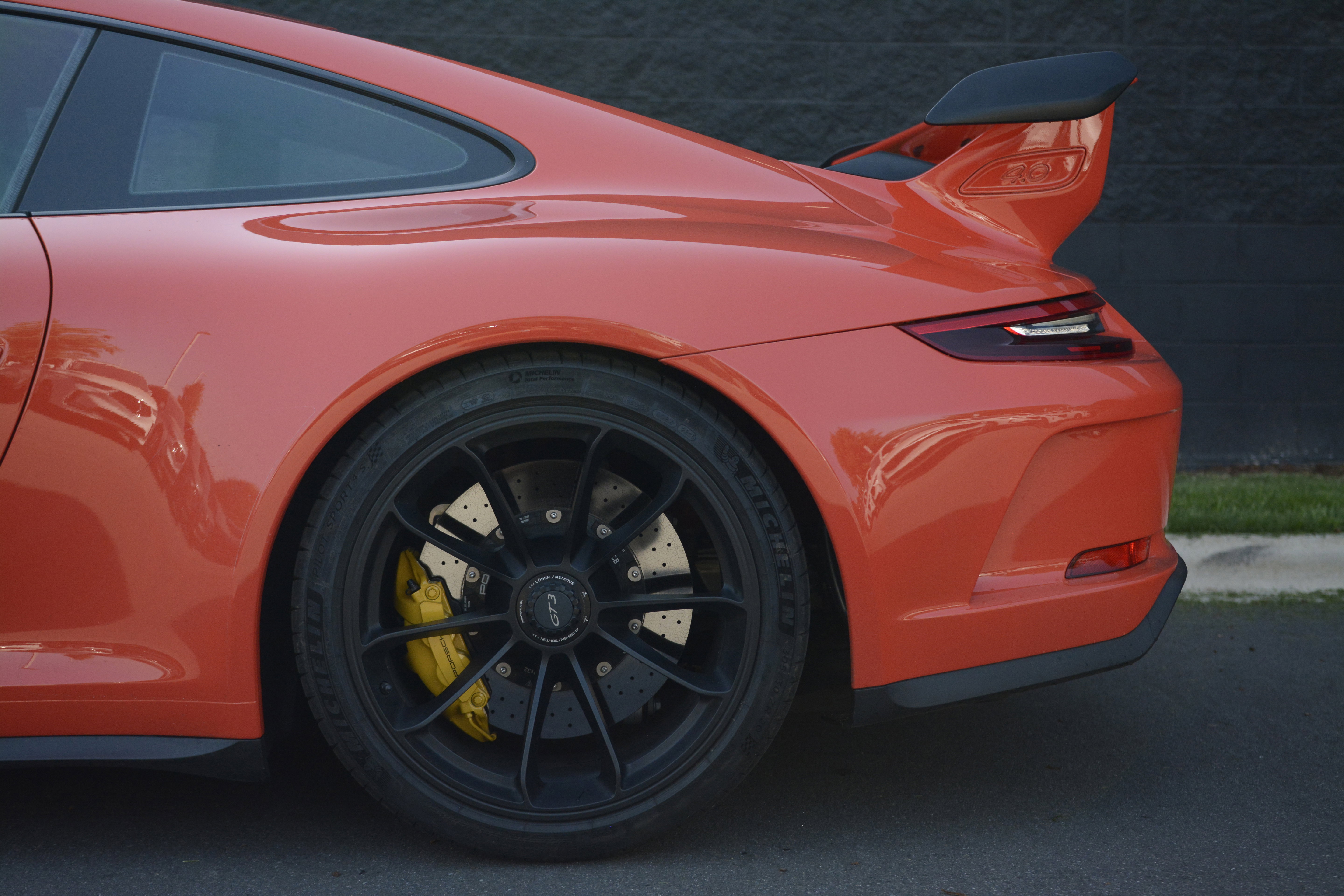Certified 2018 Porsche 911 GT3 image 30