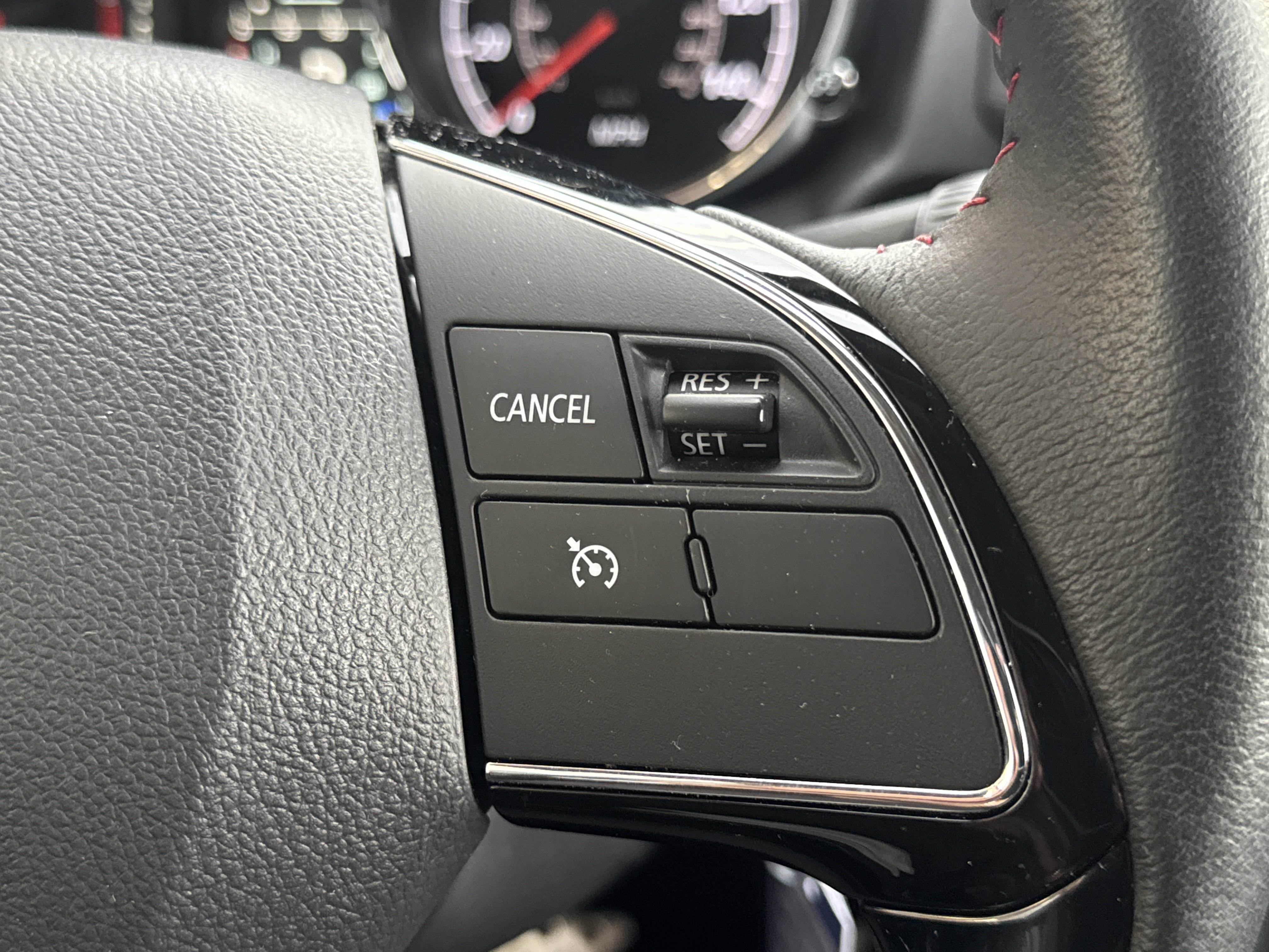 Used 2017 Mitsubishi Outlander Sport LE AWD/4WD image 16