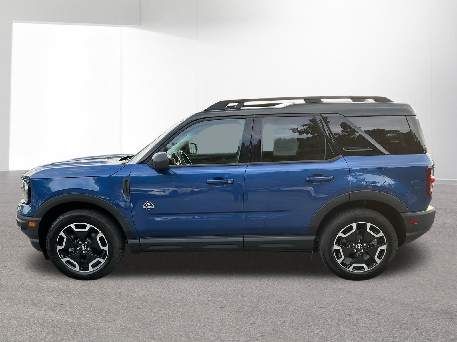 Used 2024 Ford Bronco Sport Outer Banks w/ Tech Package AWD/4WD image 6
