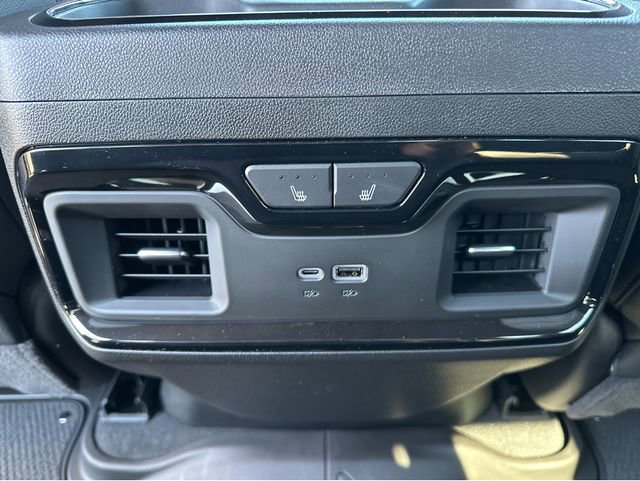 New 2026 GMC Sierra 2500 AT4 w/ AT4 Premium Plus Package image 18