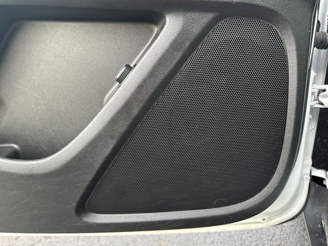 Used 2023 Chevrolet Traverse LT image 25