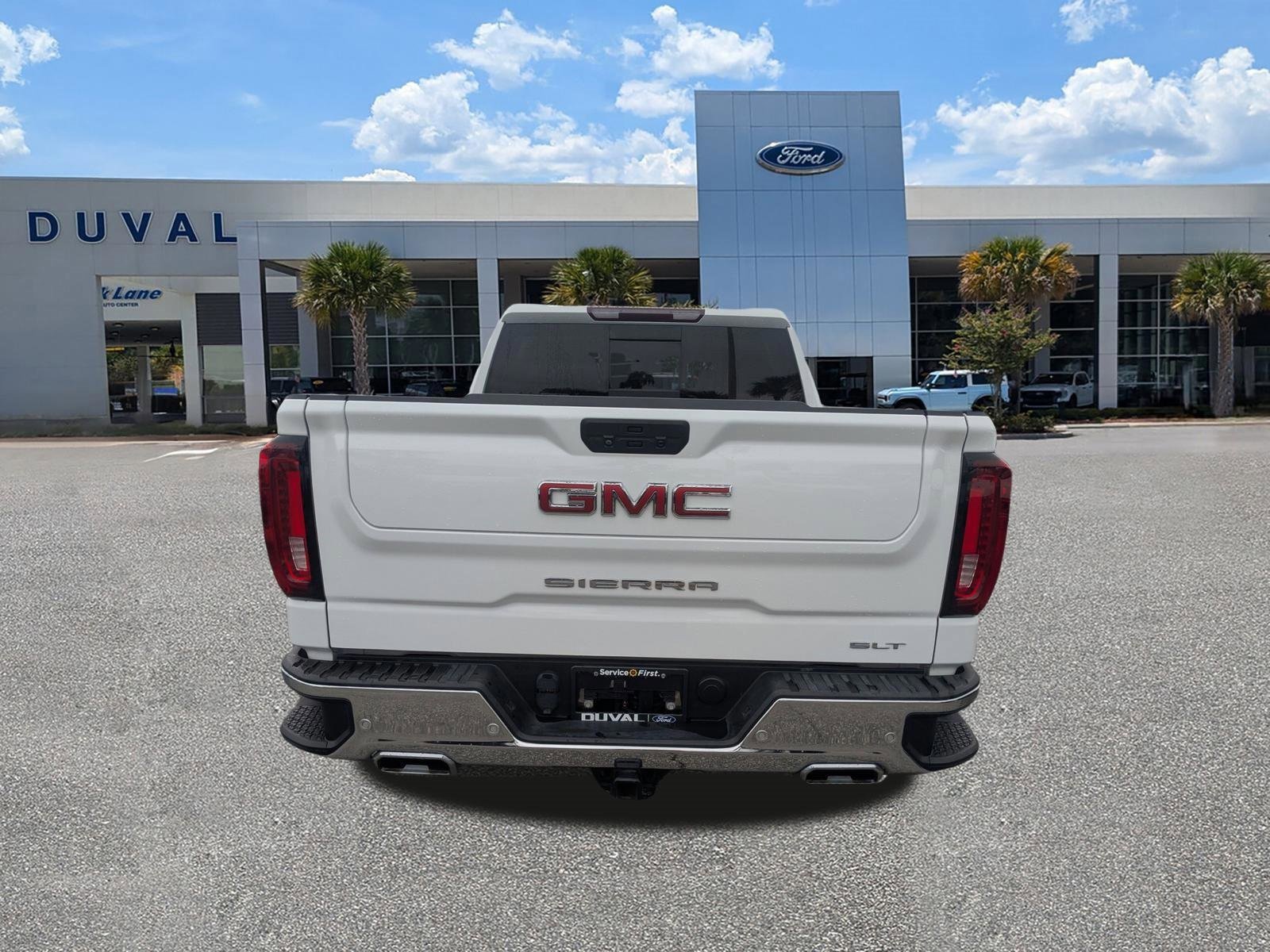 Used 2022 GMC Sierra 1500 SLT w/ SLT Premium Plus Package image 5