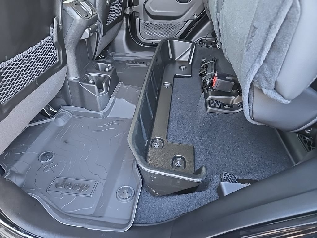 New 2026 Jeep Gladiator Mojave AWD/4WD image 95