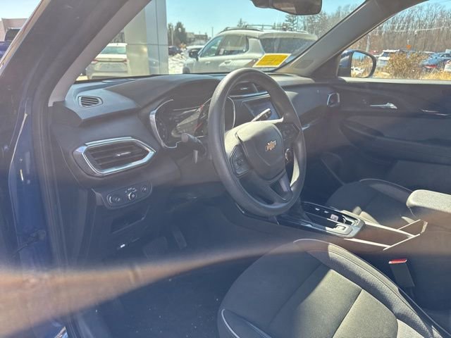 Used 2023 Chevrolet TrailBlazer LT image 24