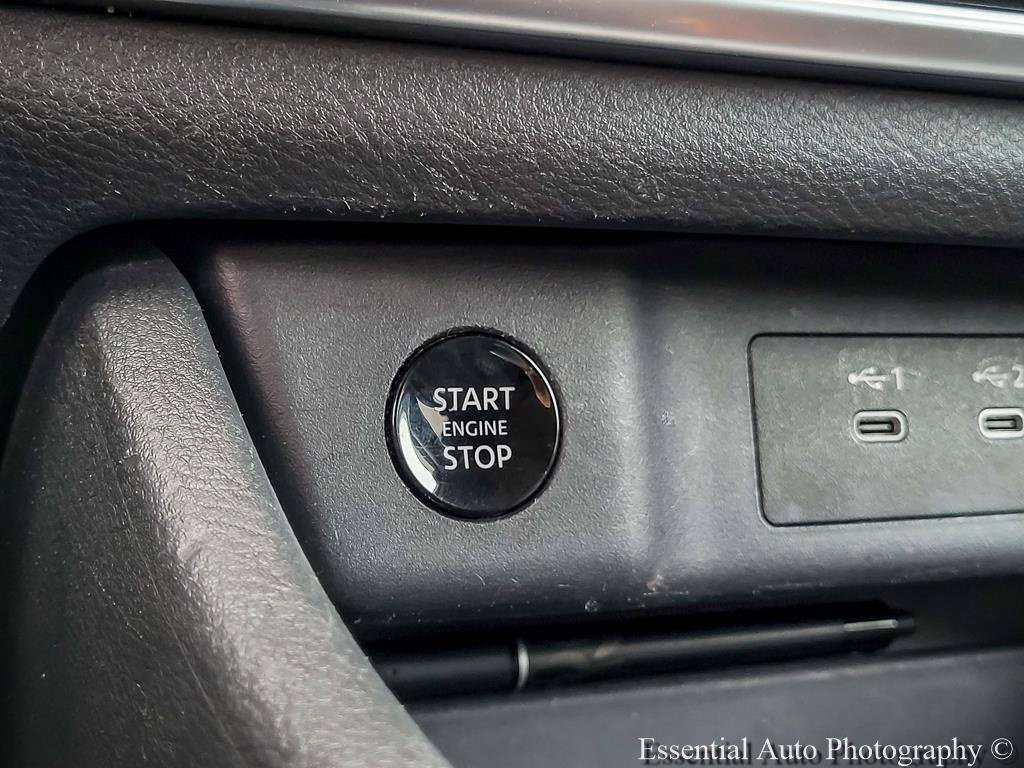 Used 2024 Nissan Rogue S FWD image 15