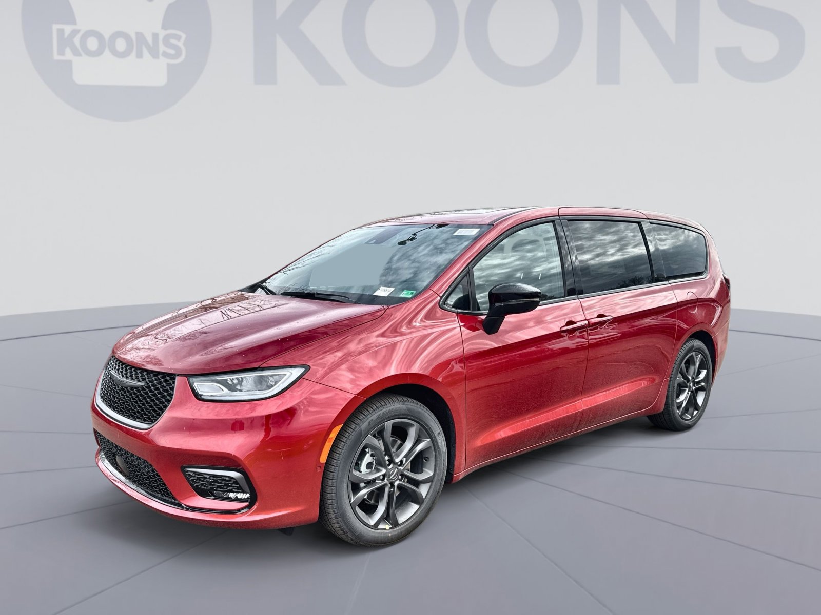 New 2026 Chrysler Pacifica Select