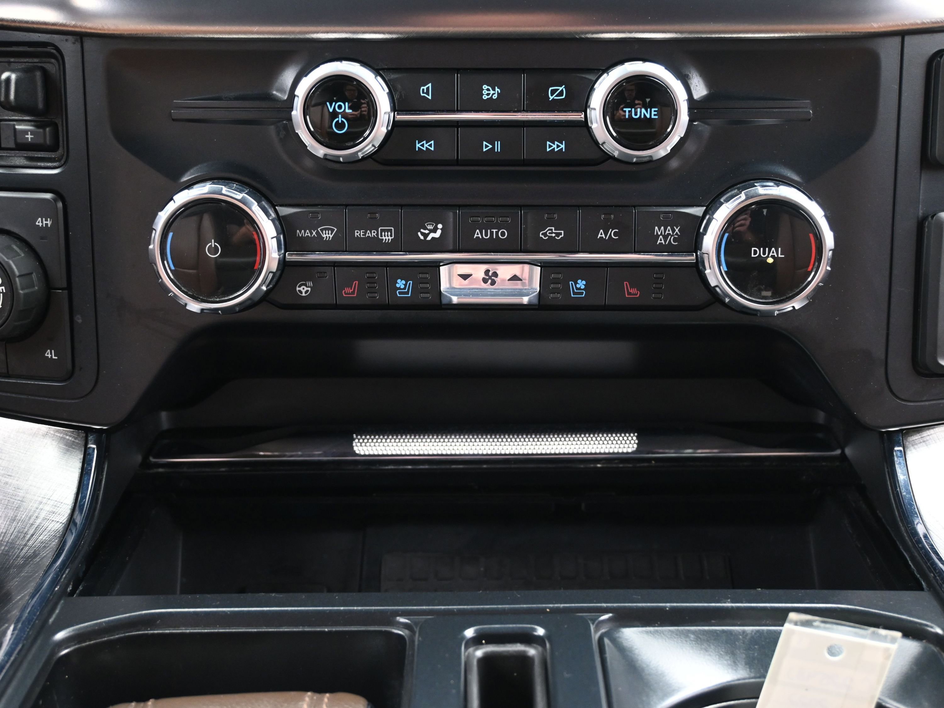 Used 2022 Ford F150 King Ranch w/ Equipment Group 601A High image 39