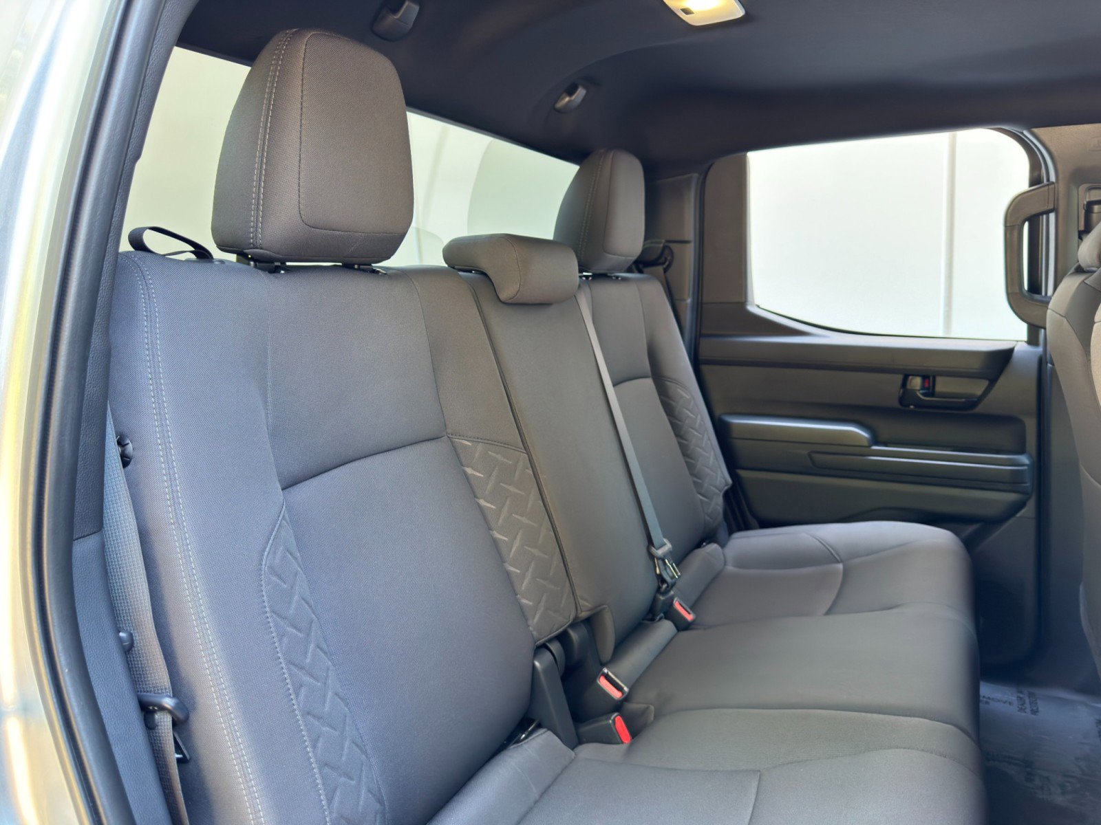 Used 2024 Toyota Tacoma SR image 33