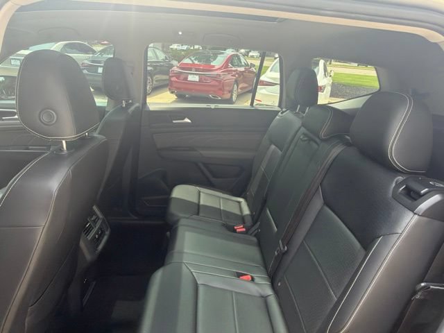Used 2023 Volkswagen Atlas SE w/ Panoramic Sunroof Package AWD/4WD image 33