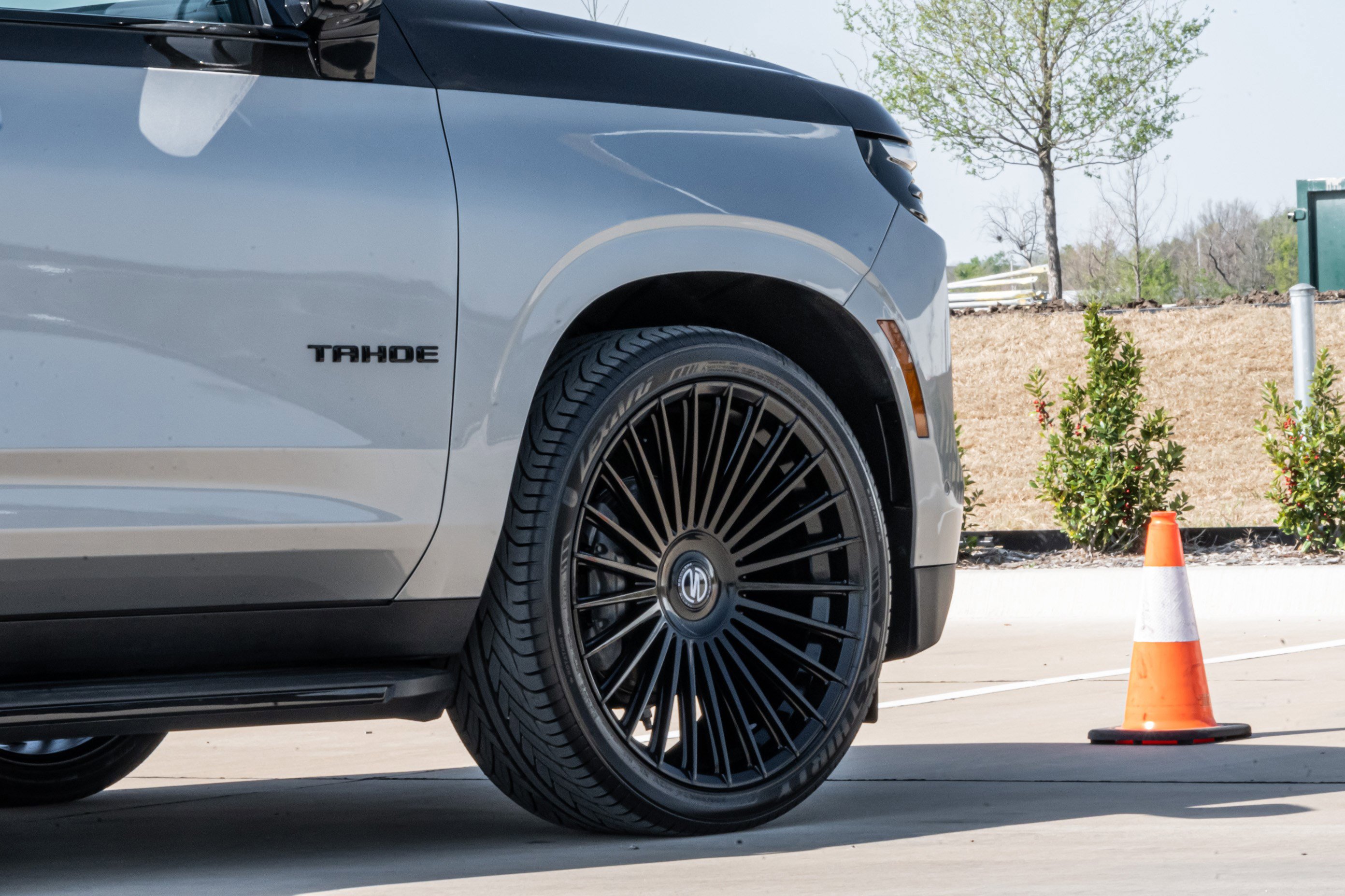 Used 2025 Chevrolet Tahoe RST w/ Comfort Package image 32