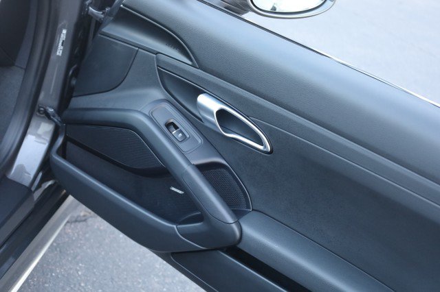 Used 2017 Porsche 718 Boxster RWD image 46