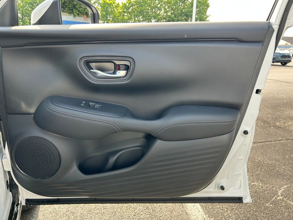 Certified 2026 Honda HR-V EX-L image 25