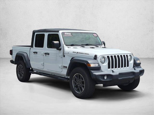 Used 2021 Jeep Gladiator Sport AWD/4WD image 3