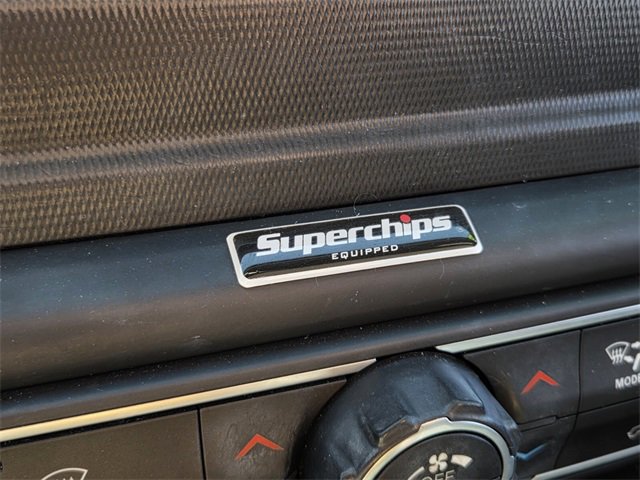 Certified 2021 Jeep Gladiator Willys image 28