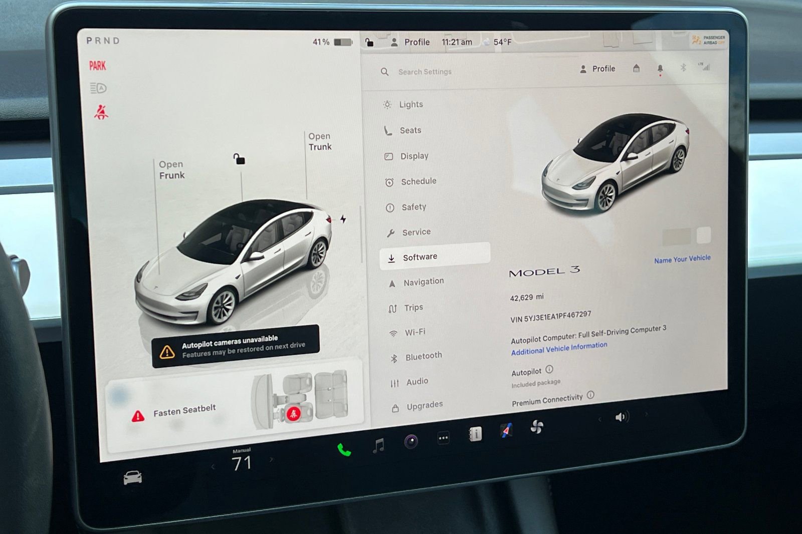 Used 2023 Tesla Model 3 Standard Range RWD image 30