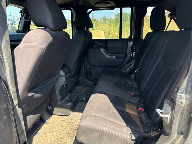 Used 2014 Jeep Wrangler Unlimited Sport w/ Quick Order Package 24S AWD/4WD image 9