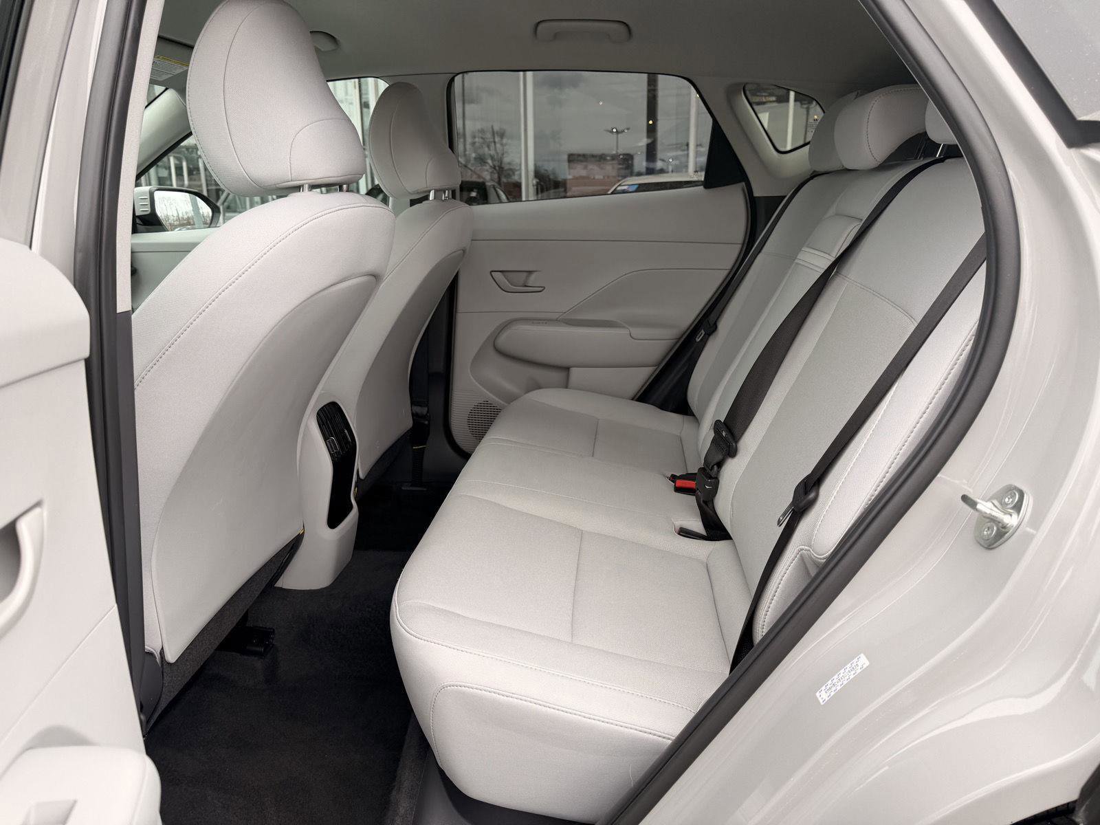 Used 2025 Hyundai Kona SEL image 26