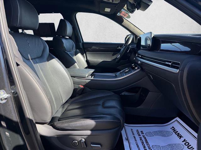 Used 2023 Hyundai Palisade Calligraphy image 18