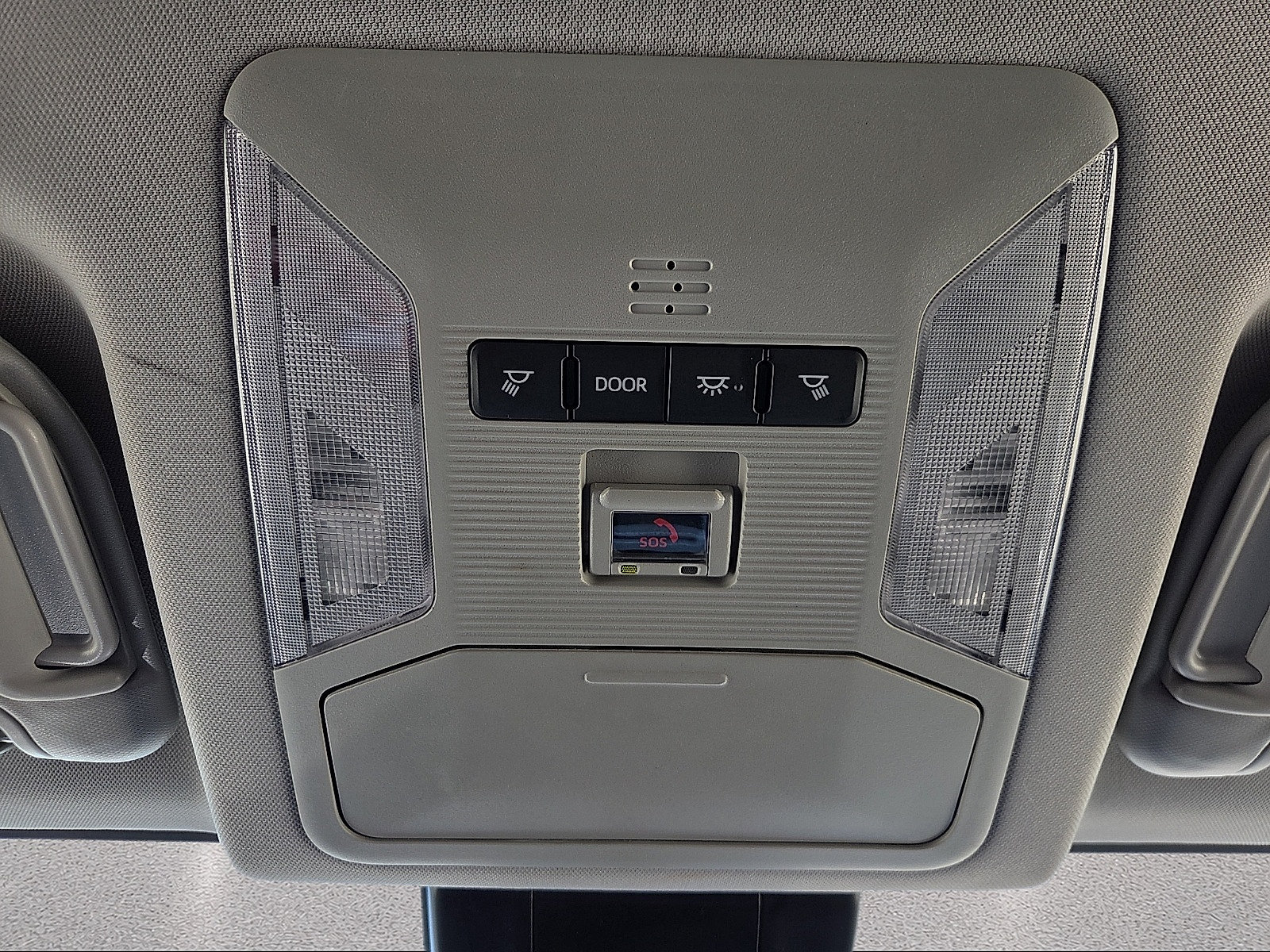 Used 2025 Toyota RAV4 XLE AWD/4WD image 21