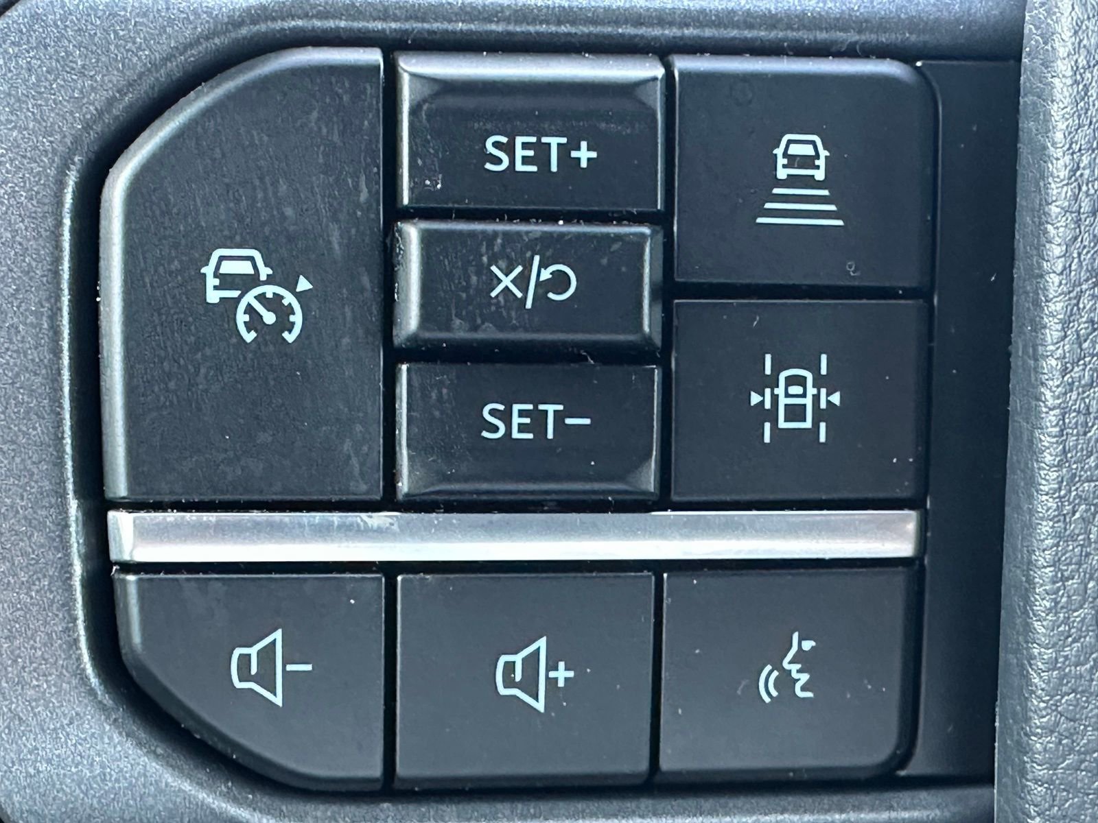 New 2025 Ford F150 Lightning Flash image 19