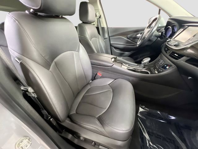 Used 2019 Buick Envision Essence image 26