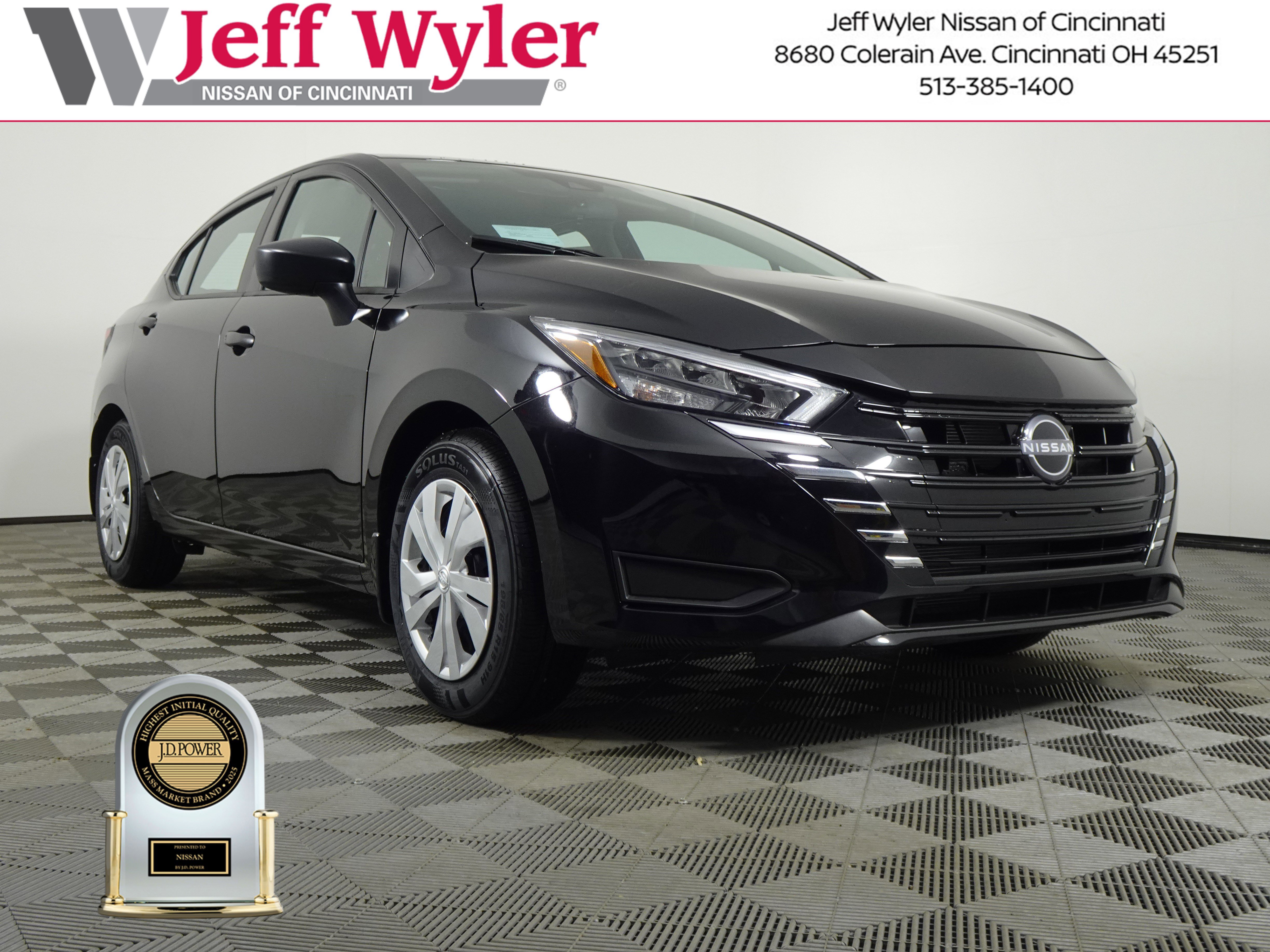 New 2025 Nissan Versa S w/ Trunk Package