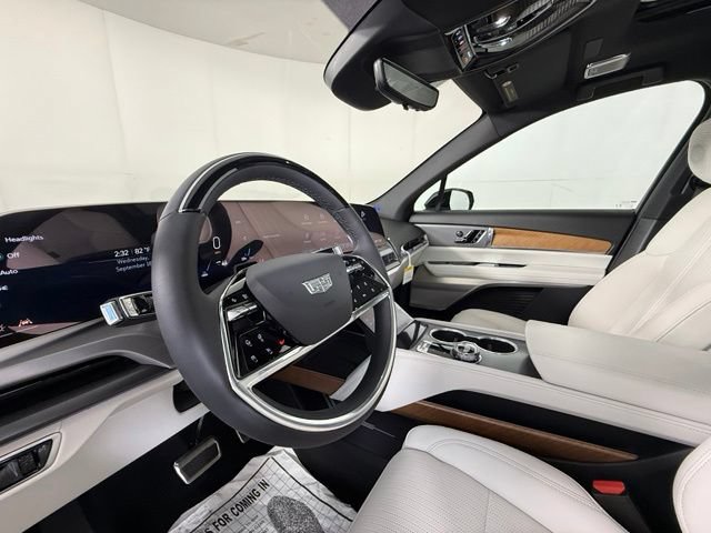 New 2027 Cadillac Vistiq Sport AWD/4WD image 19