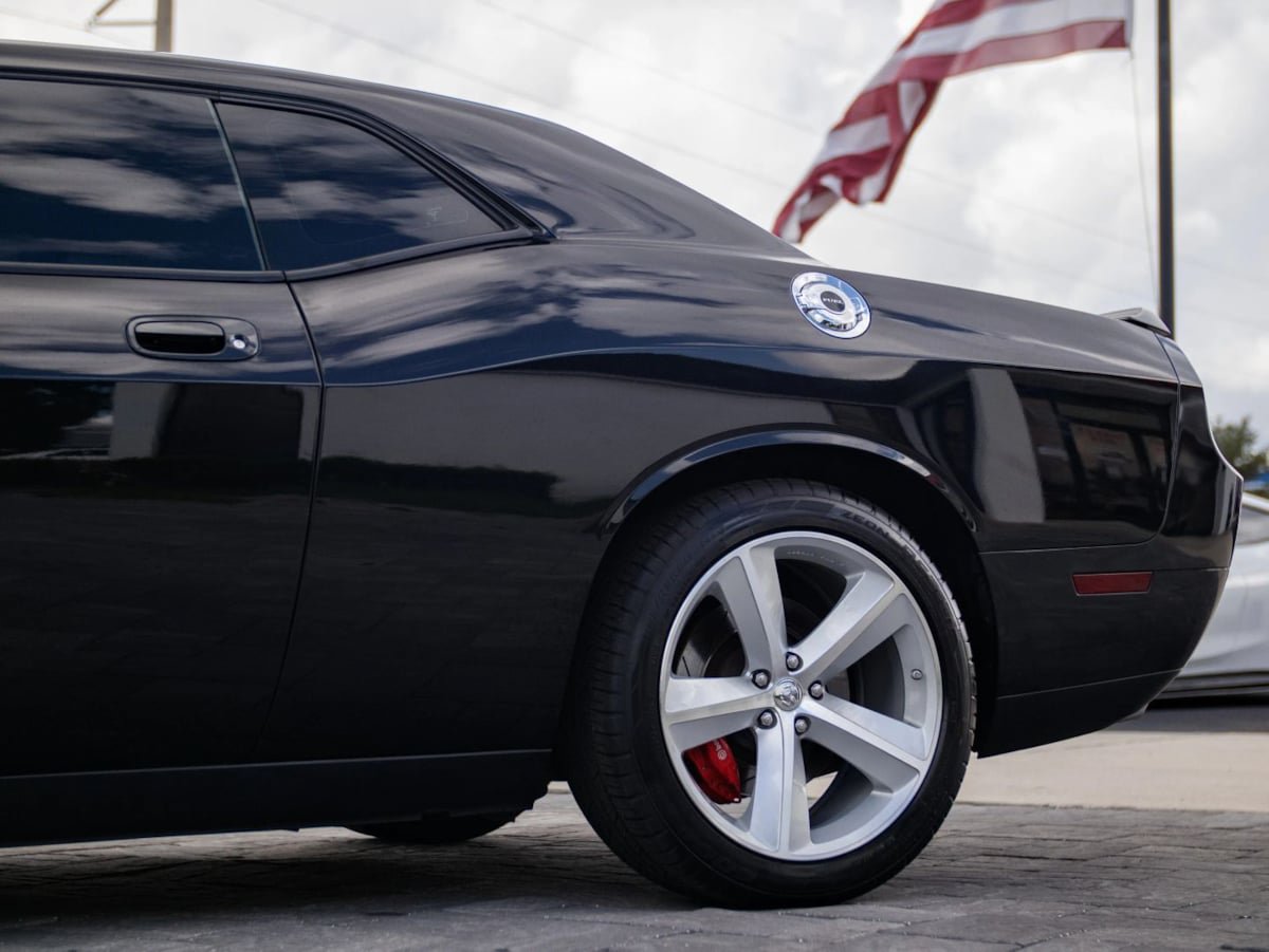 Used 2008 Dodge Challenger SRT8 RWD image 11