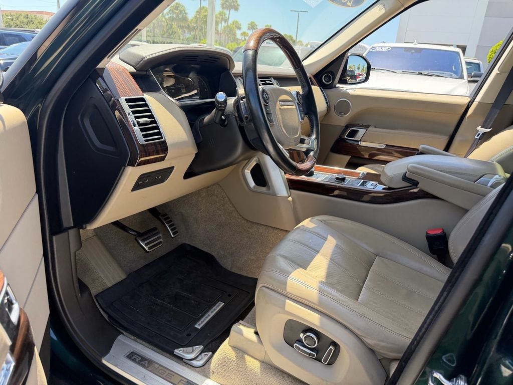 Used 2017 Land Rover Range Rover HSE AWD/4WD image 11