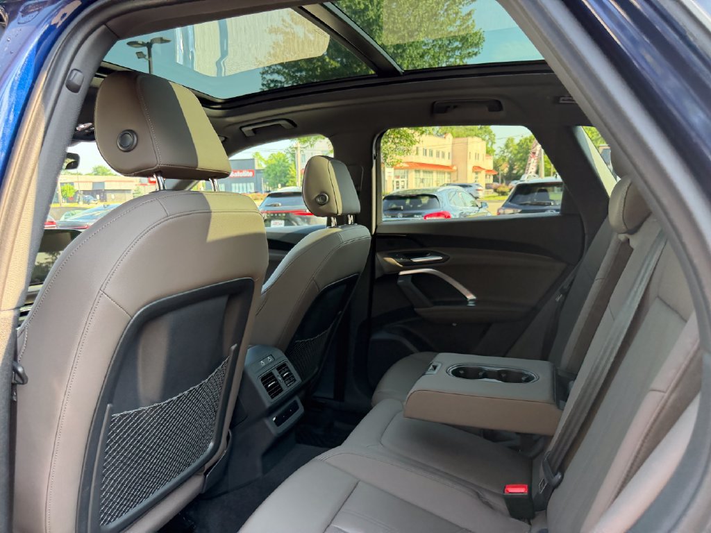 Used 2025 Audi Q5 Premium w/ Convenience Package AWD/4WD image 28