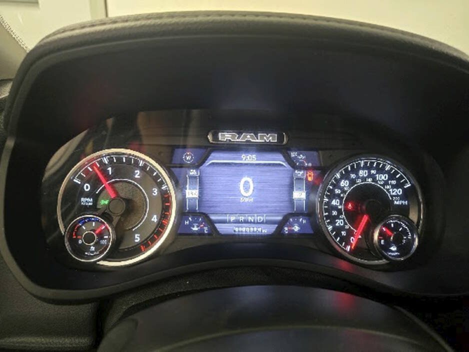 Used 2023 RAM 2500 Laramie AWD/4WD image 15