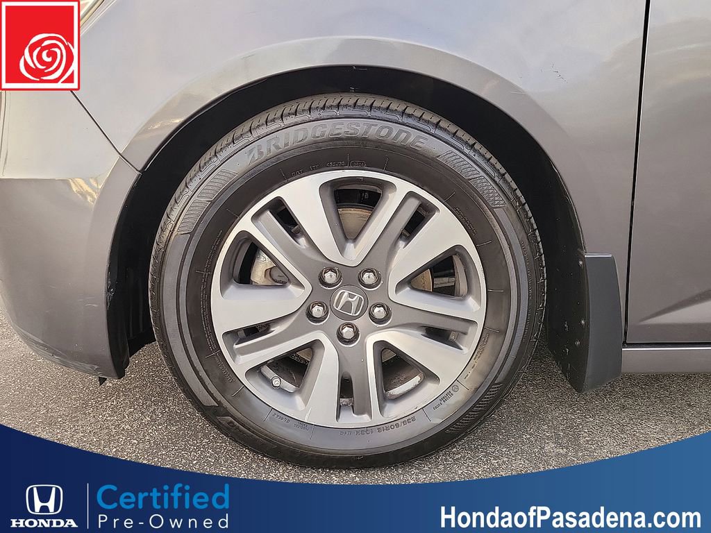 Used 2016 Honda Odyssey Touring Elite image 36