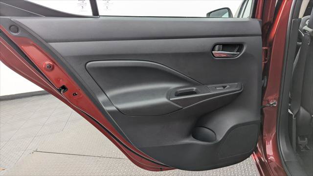 Used 2025 Nissan Versa SV image 16