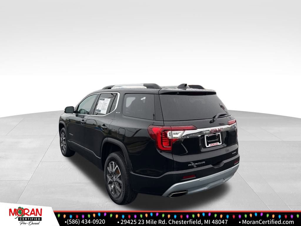 Used 2023 GMC Acadia SLE w/ Driver Convenience Package image 3