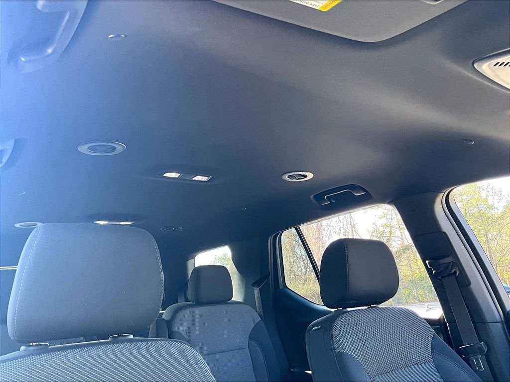 Certified 2022 Chevrolet Traverse LT image 12