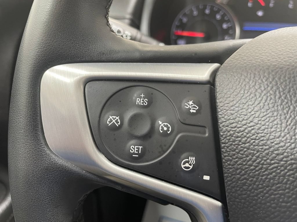 Used 2024 GMC Terrain SLT AWD/4WD image 30